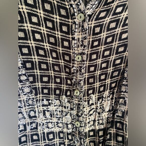 Free People Women Black Floral Long Sleeve Button Size XSP - Picture 3 of 11